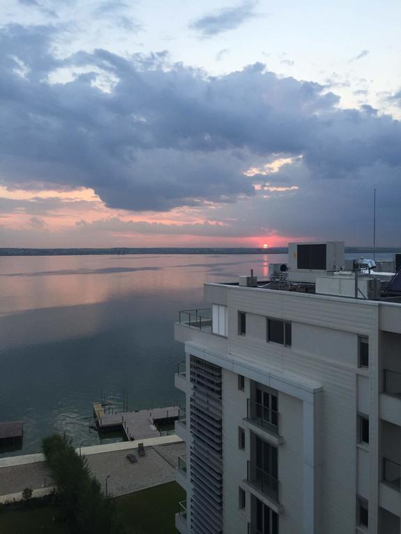 Apartment Mirage 44 Mamaia Room photo